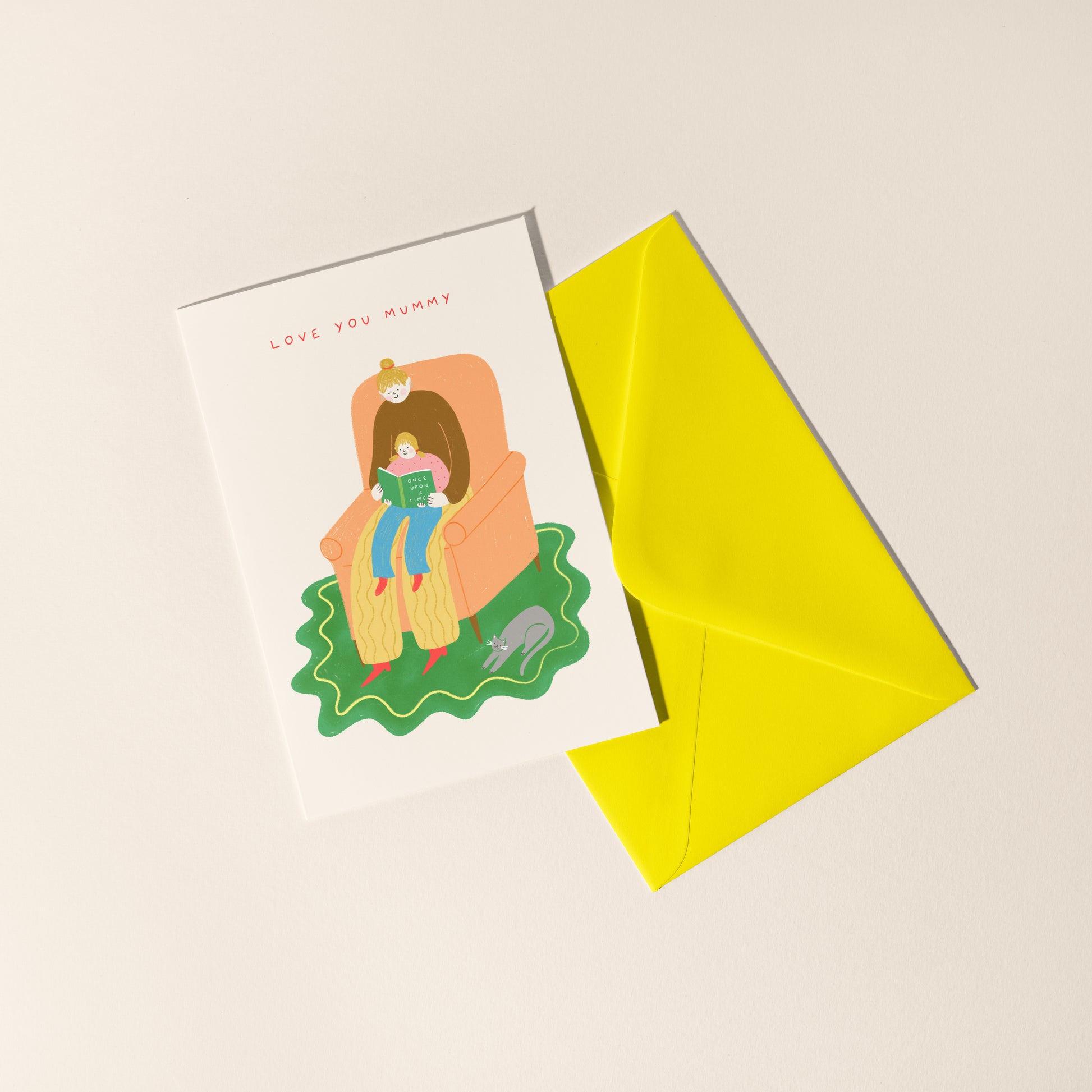 Cosy Reading Mummy Card image 1